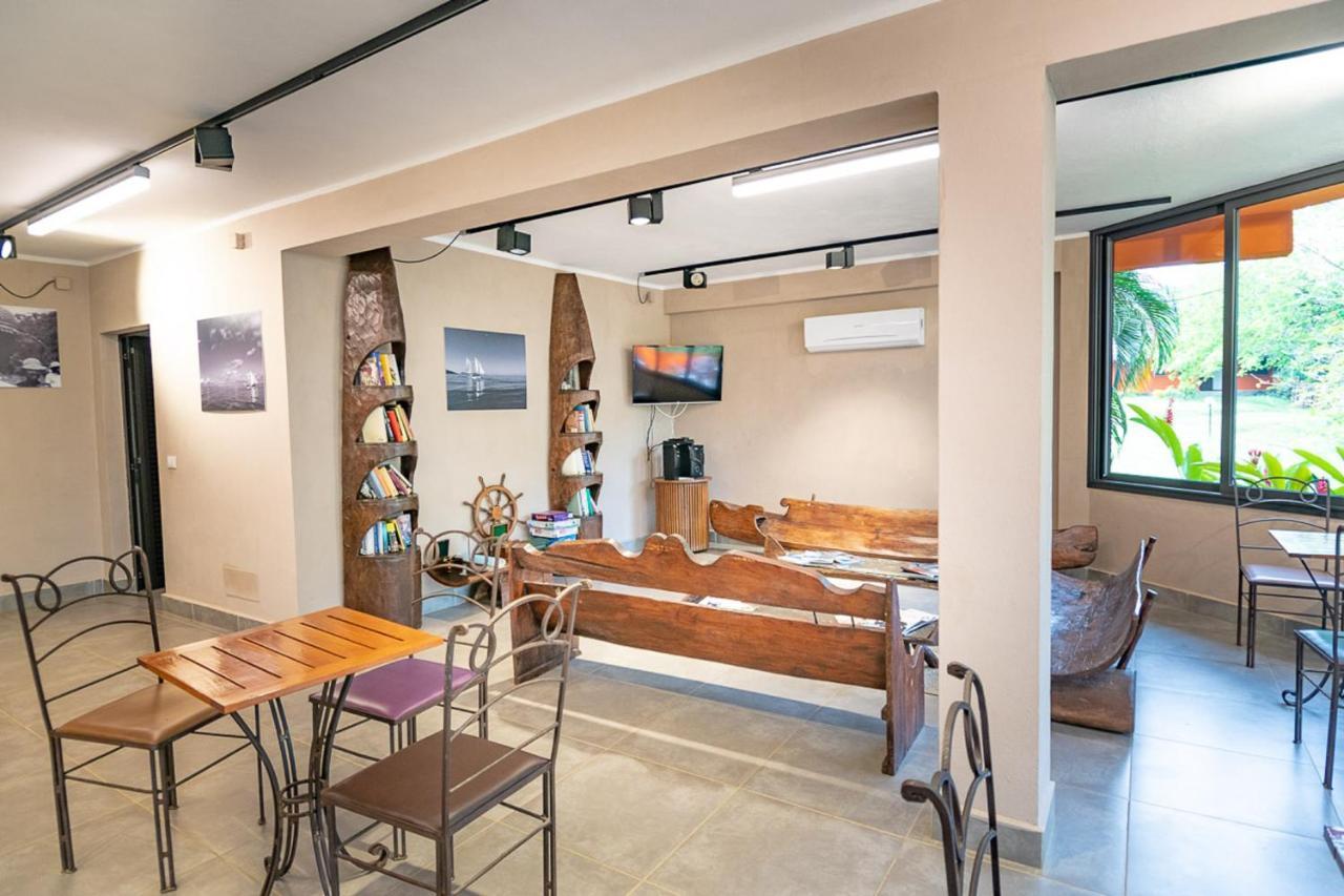 Loharano Lodge Nosy-Be Екстериор снимка