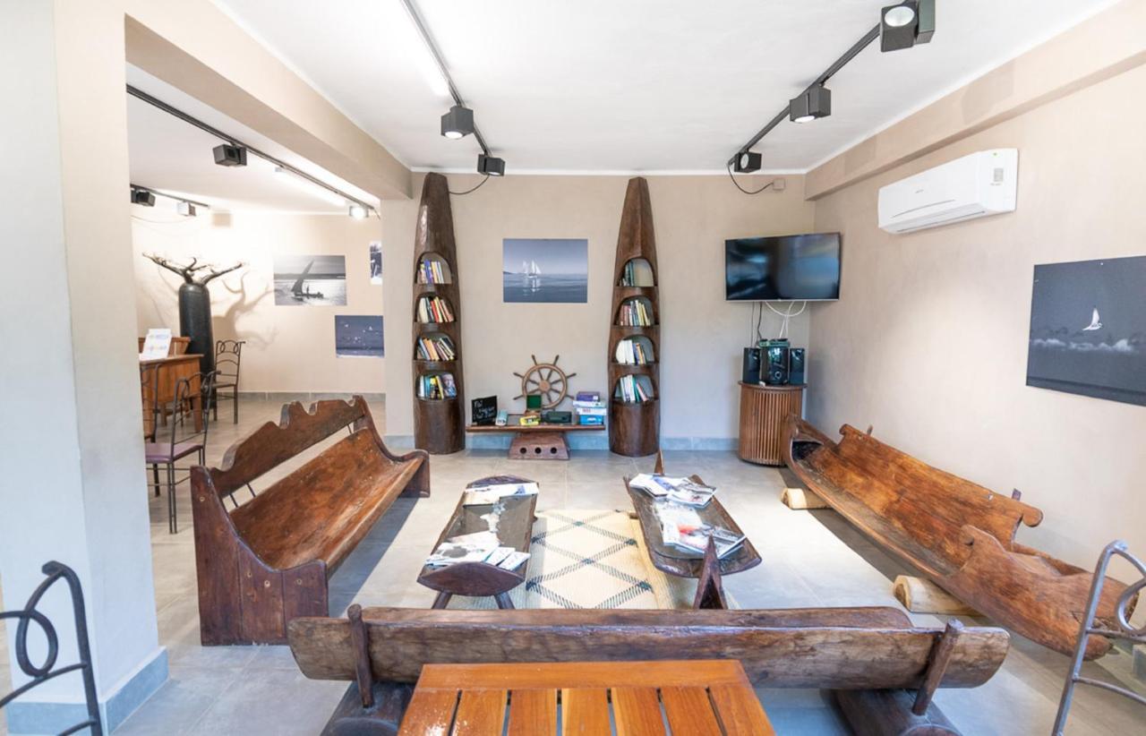 Loharano Lodge Nosy-Be Екстериор снимка